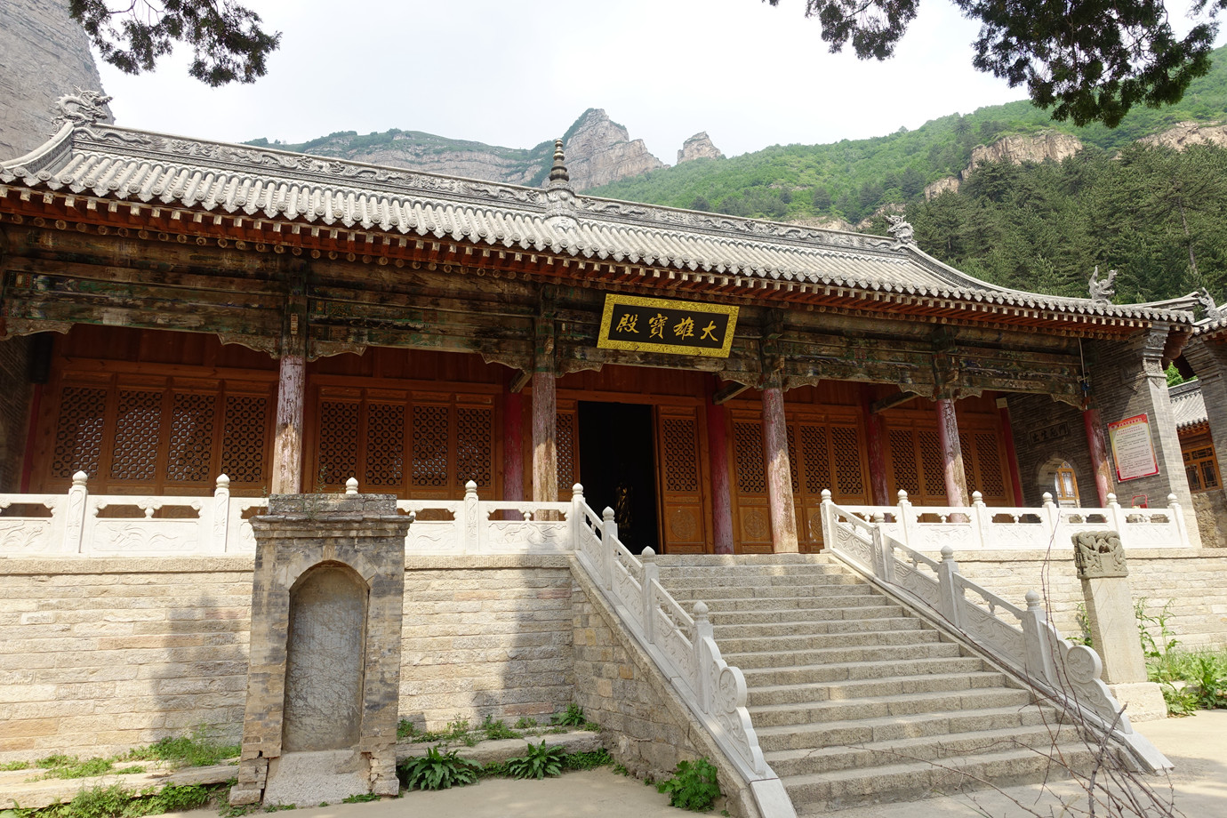 山西繁峙-秘魔岩秘密寺